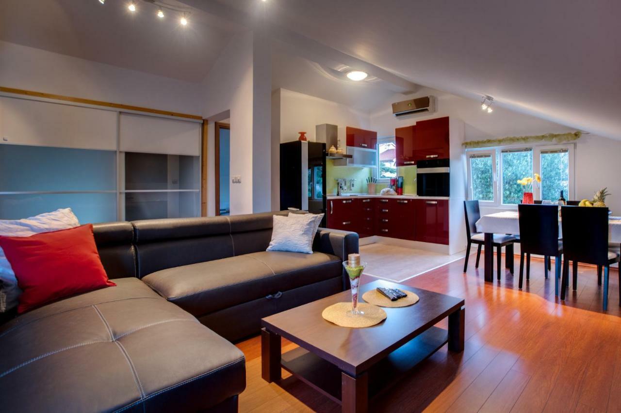 Apartman Nane Banjol Exterior foto